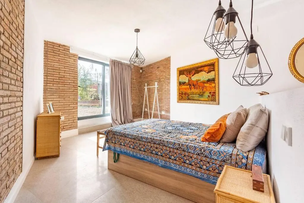 Villa Sentiu. Hermoso Chalet غافا